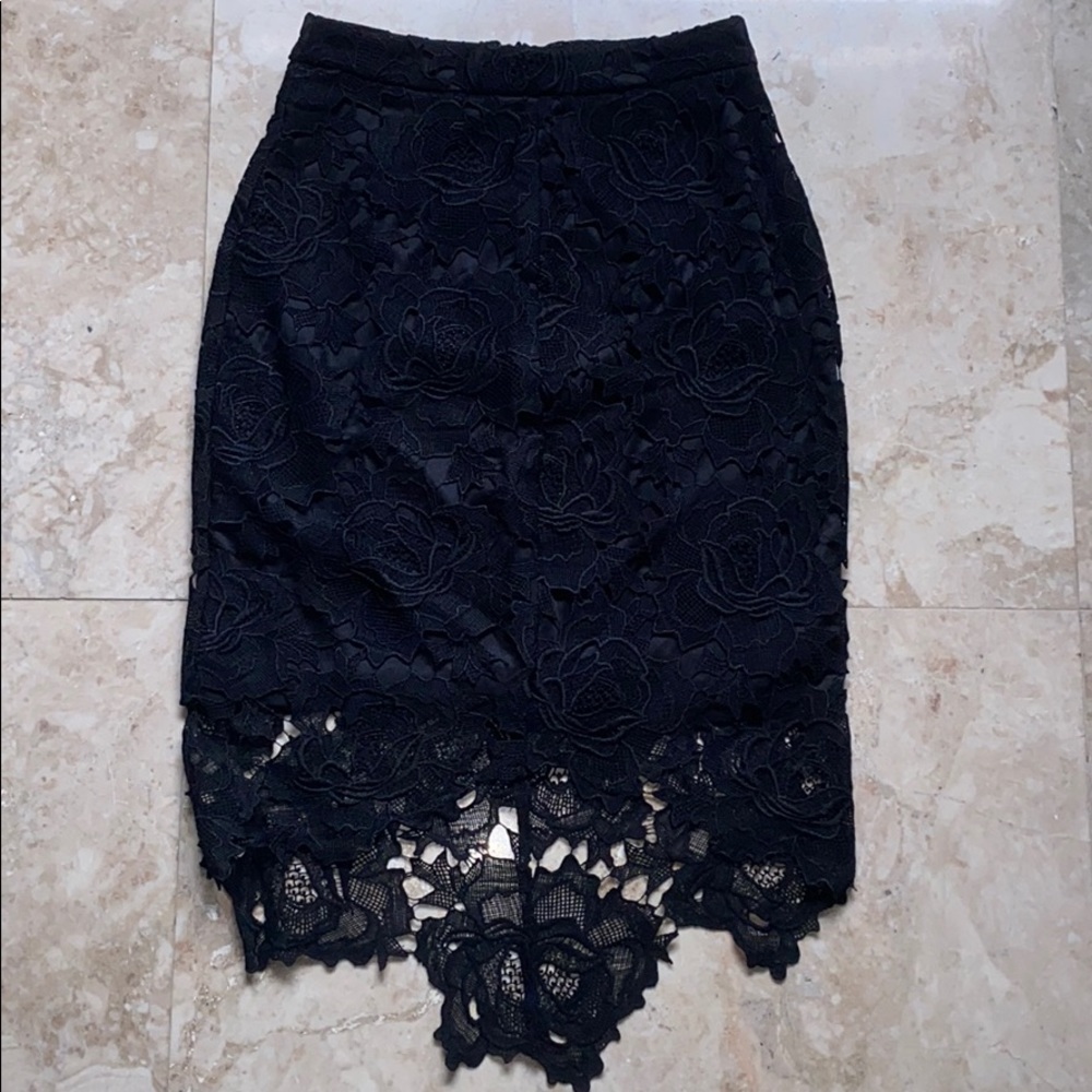 Nikibiki Medium Skirt